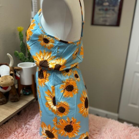 Sunflower romper - Picture 3 of 4